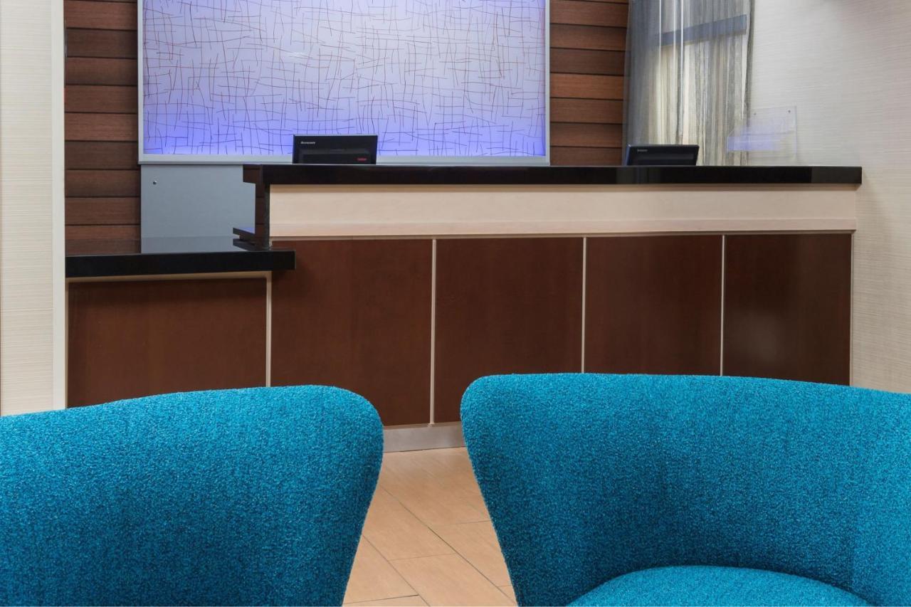 Fairfield Inn&suites Hotel