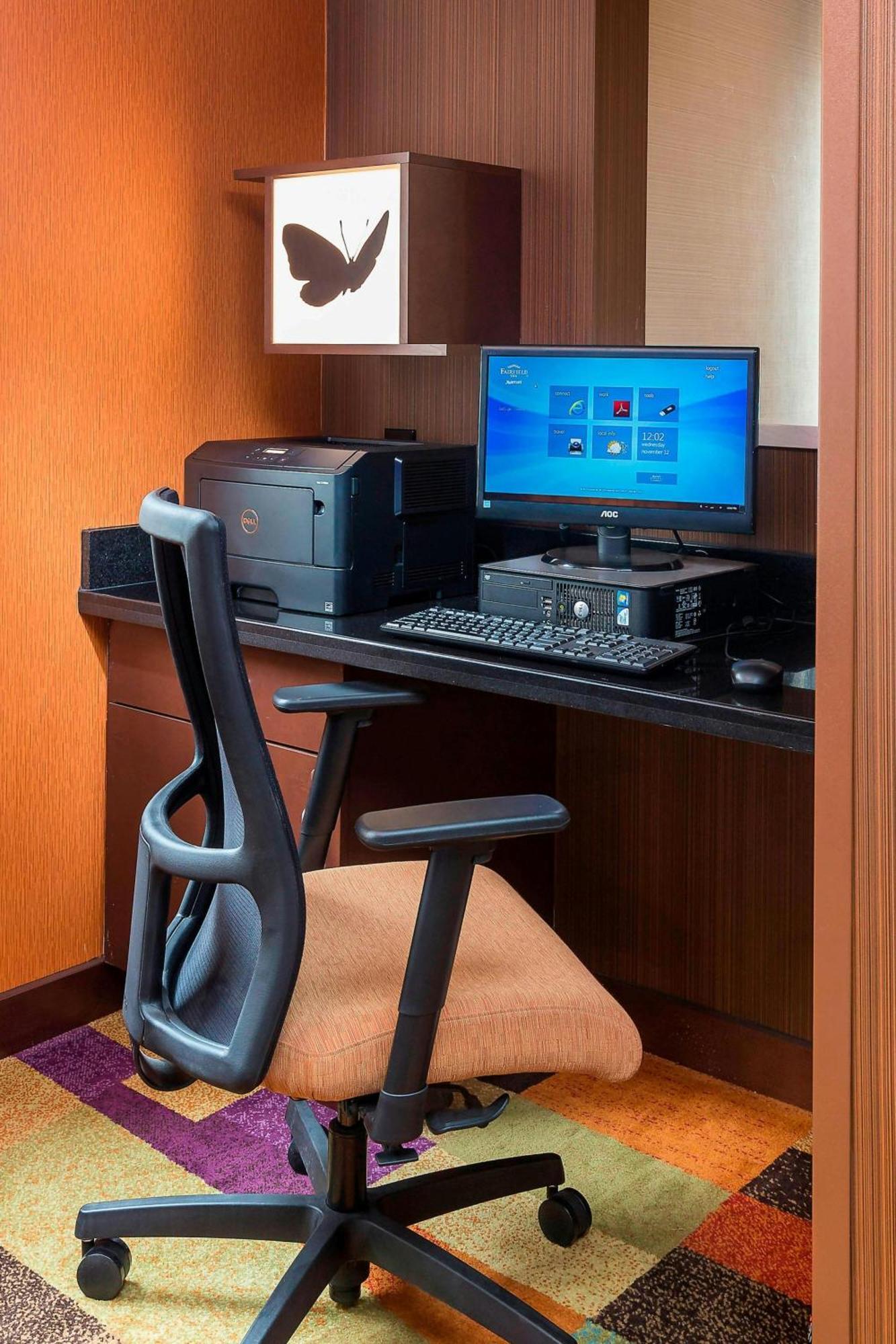 Fairfield Inn&suites 3*